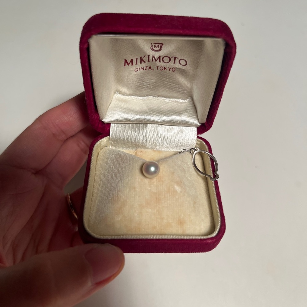 Mikimoto Silver Pearl Necklace in Velvet Box